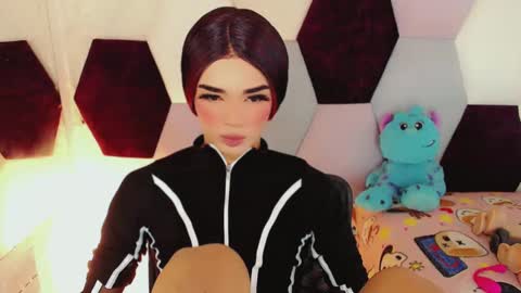 ArisaDarfu online show from 02.04.25