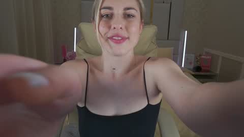 Arishka online show from 01.17.25