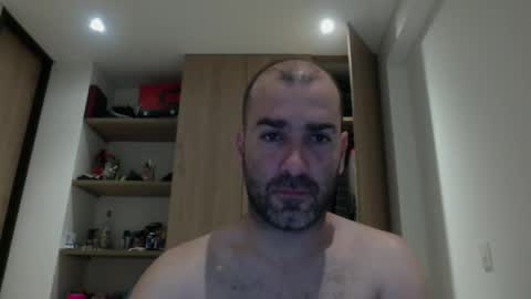 Snapshot of aristi11 chatting on 12.23.24 aristi11 online show from 12.23.24