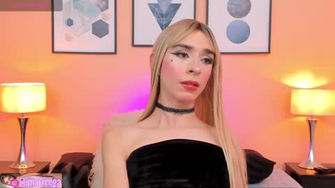 Snapshot of arivega chatting on 12.04.24 Nice to meet you thumb up me please its important I LOOK MY BIO DOWN online show from 12.04.24