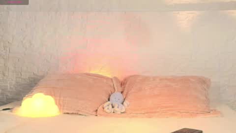 Snapshot of arivega chatting on 04.24.26 Nice to meet you thumb up me please its important I LOOK MY BIO DOWN online show from 04.24.26