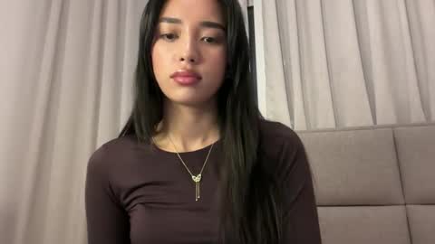 Lily online show from 11.19.25