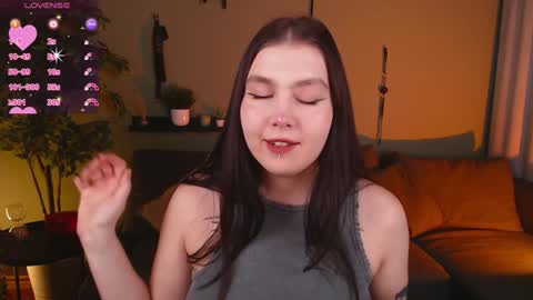 Astrid online show from 12.08.24