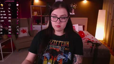 Astrid online show from 02.12.25