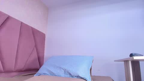 Arleth  online show from 03.08.25