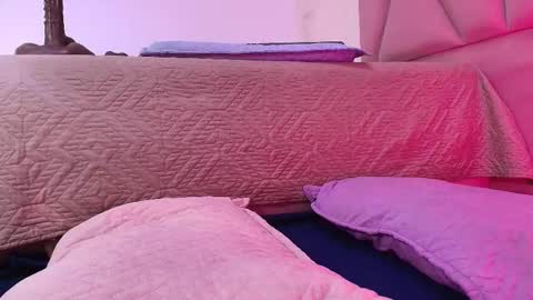 Arleth  online show from 09.09.25