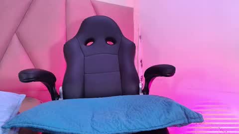 Arleth  online show from 09.22.25