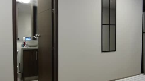 Snapshot of armand_05 chatting on 01.22.25 Armand online show from 01.22.25