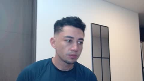 Snapshot of armand_05 chatting on 02.08.25 Armand online show from 02.08.25