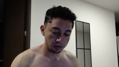 Snapshot of armand_05 chatting on 02.24.25 Armand online show from 02.24.25