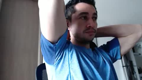 Snapshot of armand_05 chatting on 10.06.25 Armand online show from 10.06.25