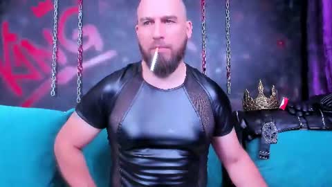 Snapshot of armandosteel chatting on 07.16.26 Armando online show from 07.16.26