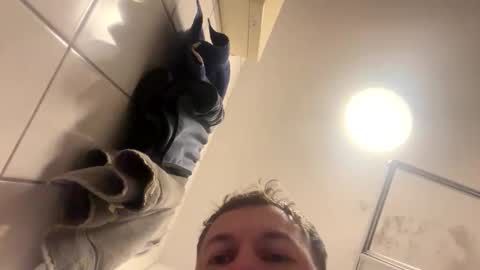 armyskater32 online show from 11.09.25