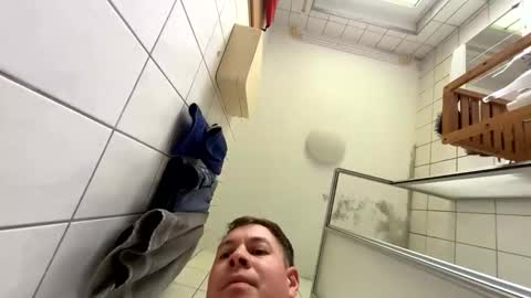 armyskater32 online show from 11.14.25