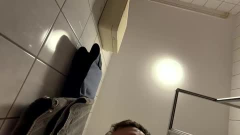 armyskater32 online show from 03.16.26