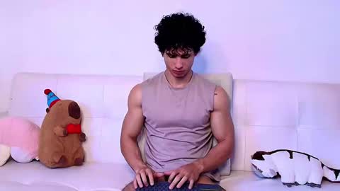 arnold black online show from 12.09.24