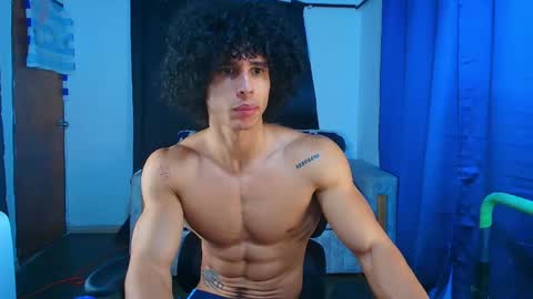 Snapshot of arnold_black69 chatting on 04.23.26 arnold black online show from 04.23.26