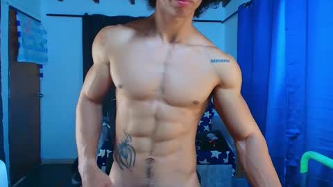 Snapshot of arnold_black69 chatting on 04.23.26 arnold black online show from 04.23.26