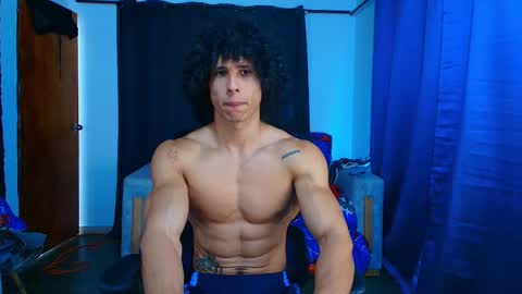 Snapshot of arnold_black69 chatting on 05.11.26 arnold black online show from 05.11.26