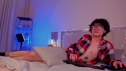 Snapshot of arnolddonaldson chatting on 12.14.24 Arnold online show from 12.14.24