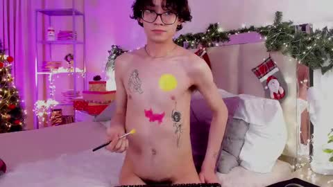 Snapshot of arnolddonaldson chatting on 12.25.24 Arnold online show from 12.25.24