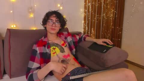 Snapshot of arnolddonaldson chatting on 12.26.24 Arnold online show from 12.26.24