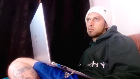 Snapshot of aron_15 chatting on 01.31.25 aron 15 online show from 01.31.25