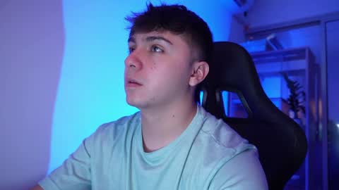 aron__cooper online show from 04.01.26