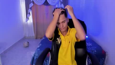 Aaron online show from 11.14.25