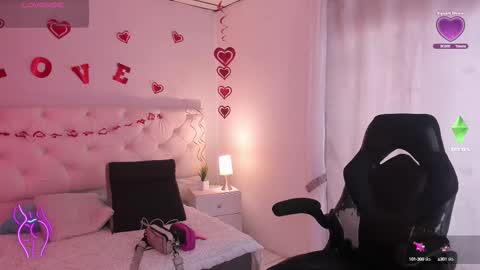 Aron cruz  online show from 02.13.25