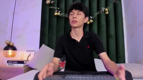 Aron online show from 12.19.25