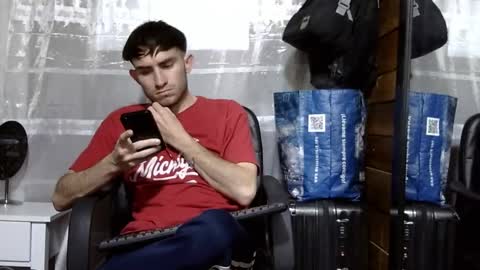 Aron G Franco online show from 09.17.25