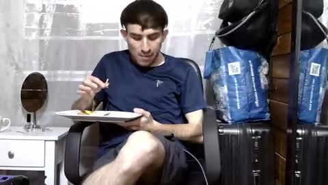 Aron G Franco online show from 09.26.25