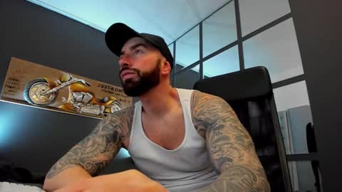 AronGrant online show from 02.05.25