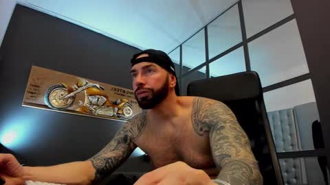 AronGrant online show from 03.05.25