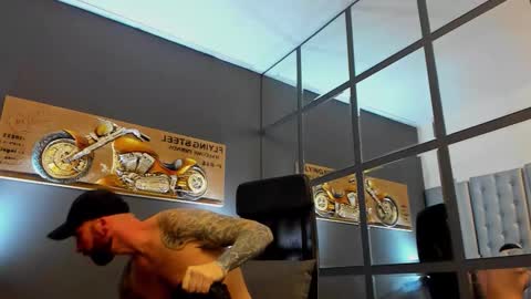 AronGrant online show from 12.15.25