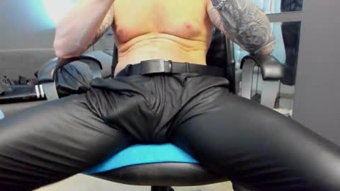 AronGrant online show from 03.09.26