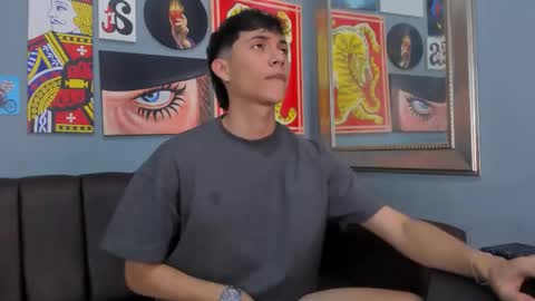 Snapshot of arontawers chatting on 02.28.26 Arontawers online show from 02.28.26