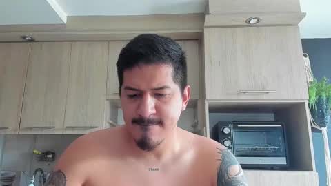 Snapshot of aronwilliams69 chatting on 10.26.25 ARON Independent model online show from 10.26.25