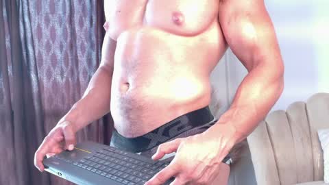   online show from 04.12.26