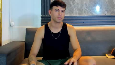 Aroon   online show from 01.17.26