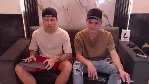 Aroon   online show from 03.28.26