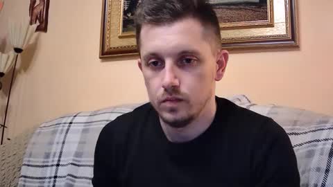 Snapshot of arromwilliam90 chatting on 04.25.26 arromwilliam90 online show from 04.25.26