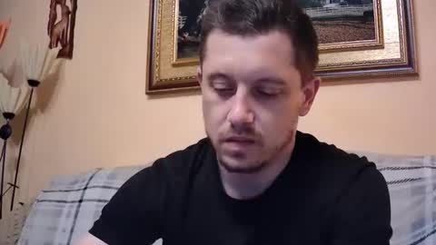 Snapshot of arromwilliam90 chatting on 05.17.26 arromwilliam90 online show from 05.17.26