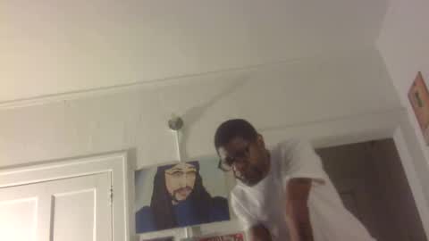 Snapshot of arteblazze chatting on 05.27.26 Arteblazze not daddy boy bitch or nigga online show from 05.27.26