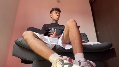   online show from 03.10.25