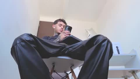   online show from 09.20.25