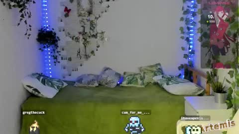 Artemis  my pvt is open and lovense is active  online show from 10.02.25