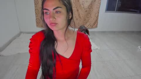 Snapshot of artemis_020 chatting on 02.19.25 FENIX online show from 02.19.25