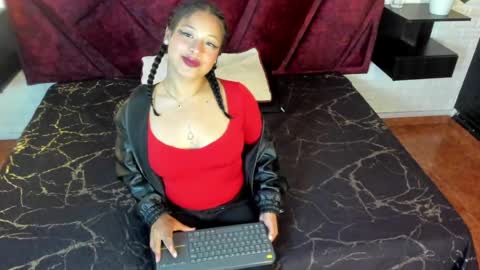 Snapshot of artemis_57 chatting on 05.01.26 Artemis online show from 05.01.26